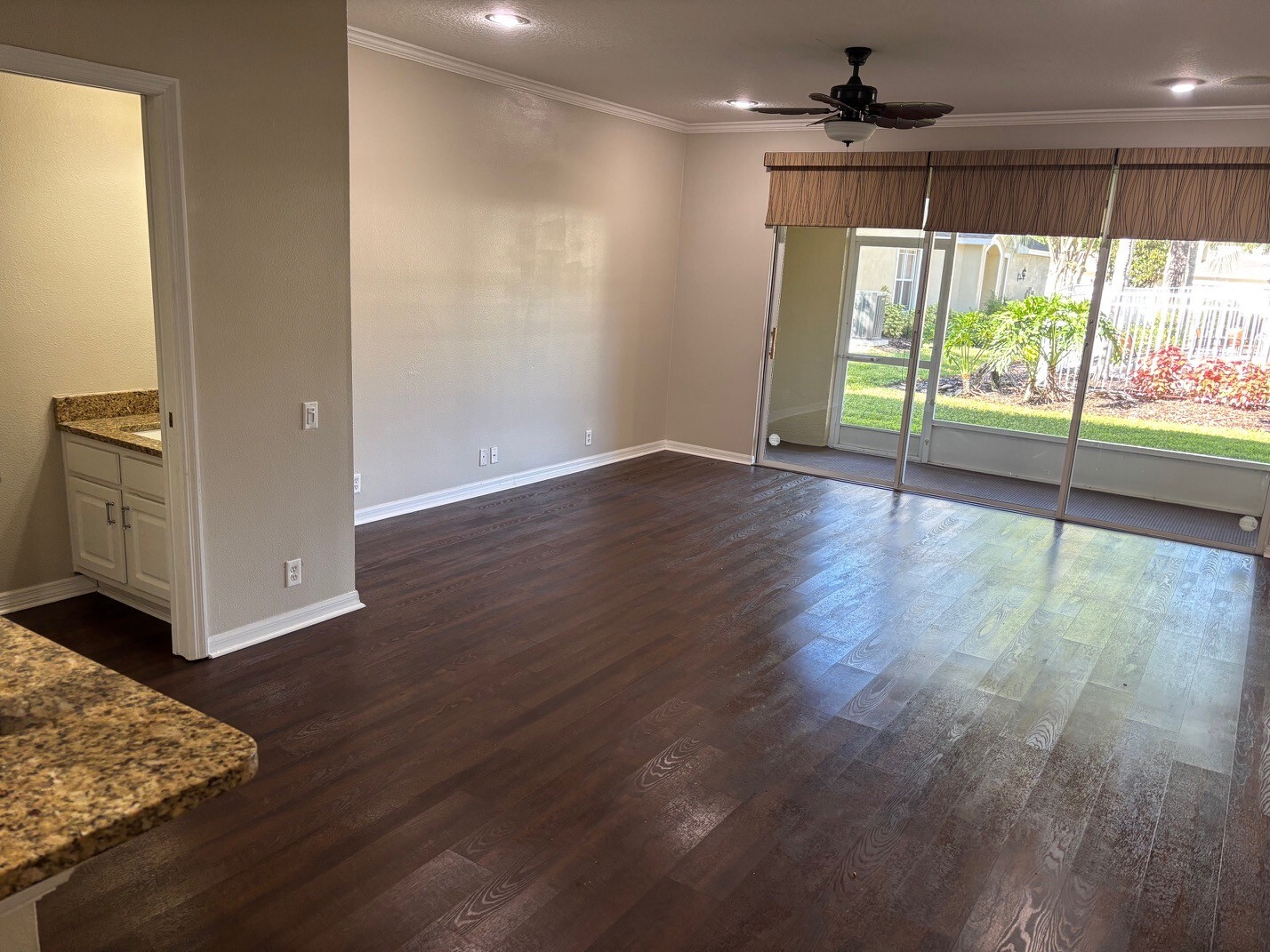 Building Photo - 14916 Salamander Pl