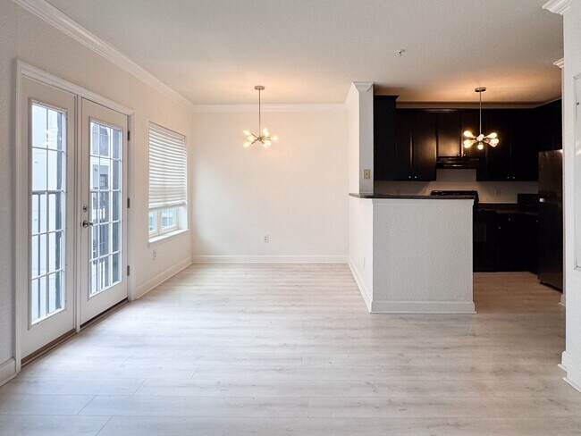 Building Photo - The Grande Downtown - Spacious 1/1 in the heart of Downtown Orlando!