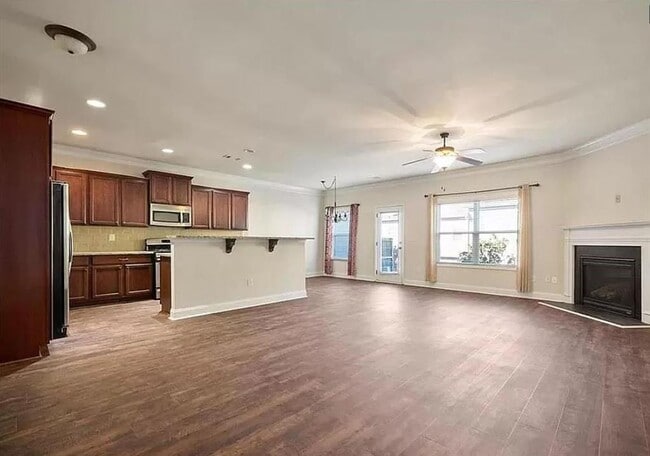 Building Photo - 13276 Warrensville Cove