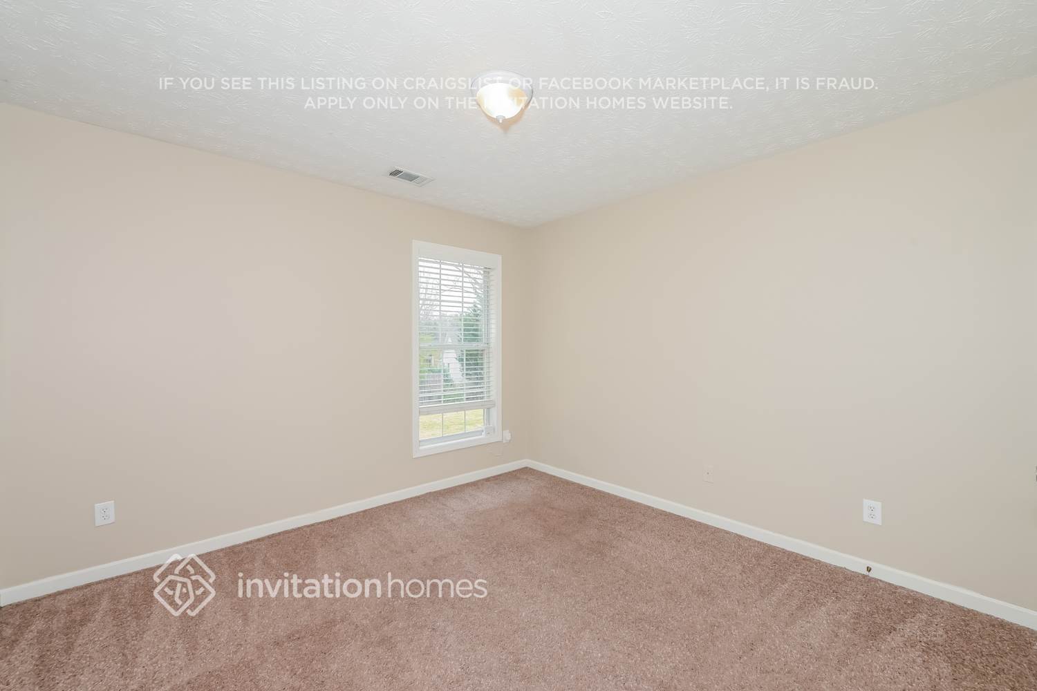 Building Photo - 2586 Fairmont Park Ct