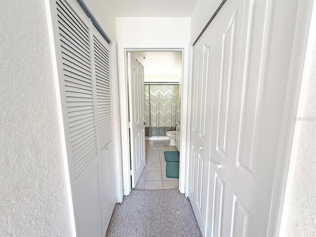 Building Photo - 1817 Shadow View Cir