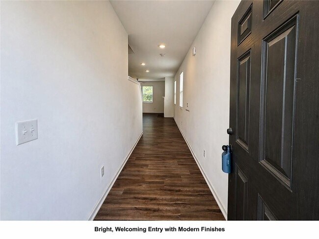 Building Photo - 5945 Osgood Pl