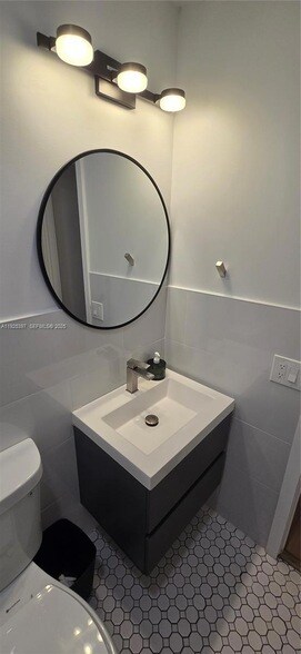 Building Photo - 20523 SW 92nd Pl