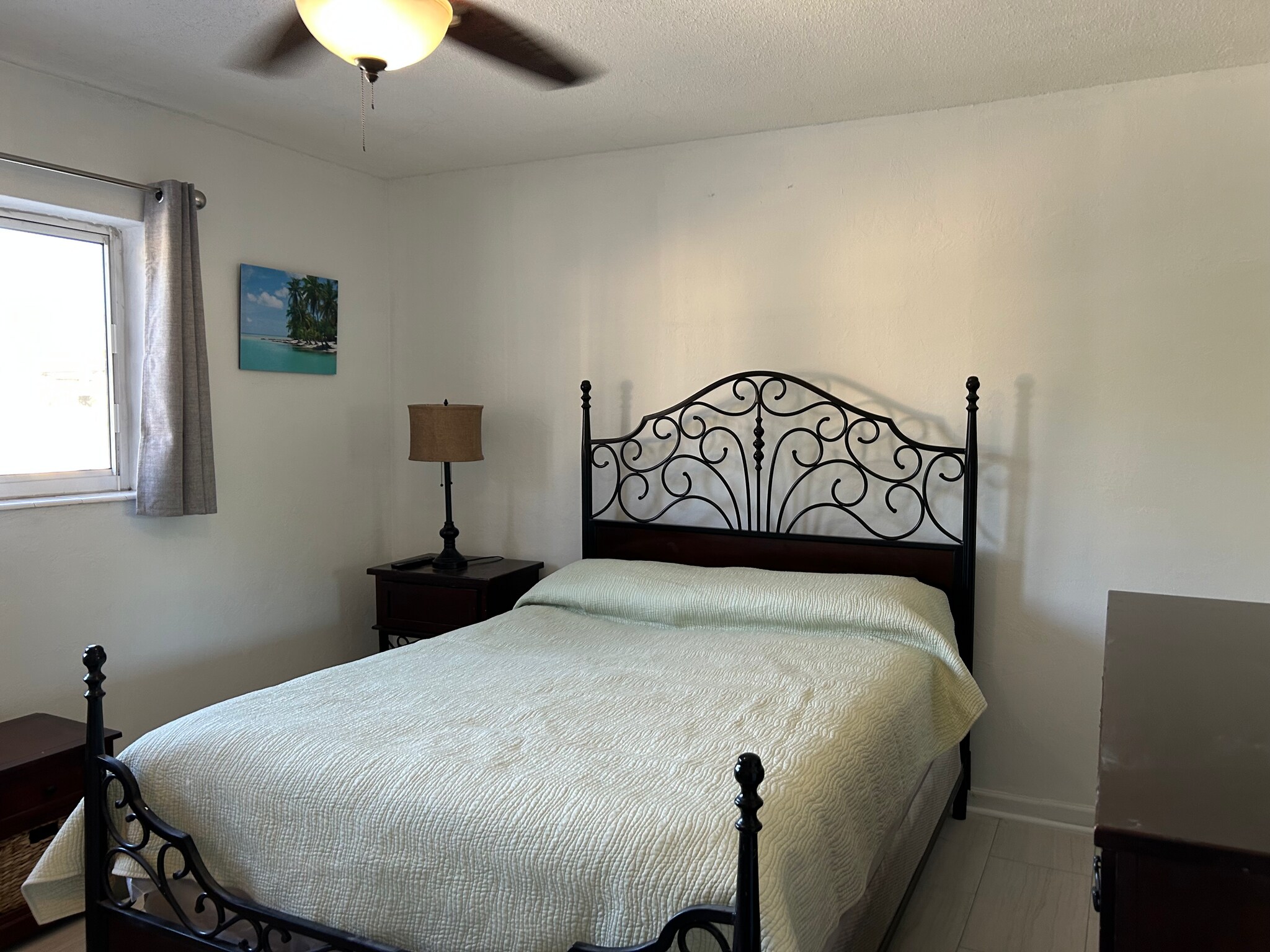 Master bedroom - 1001 SE 16th St