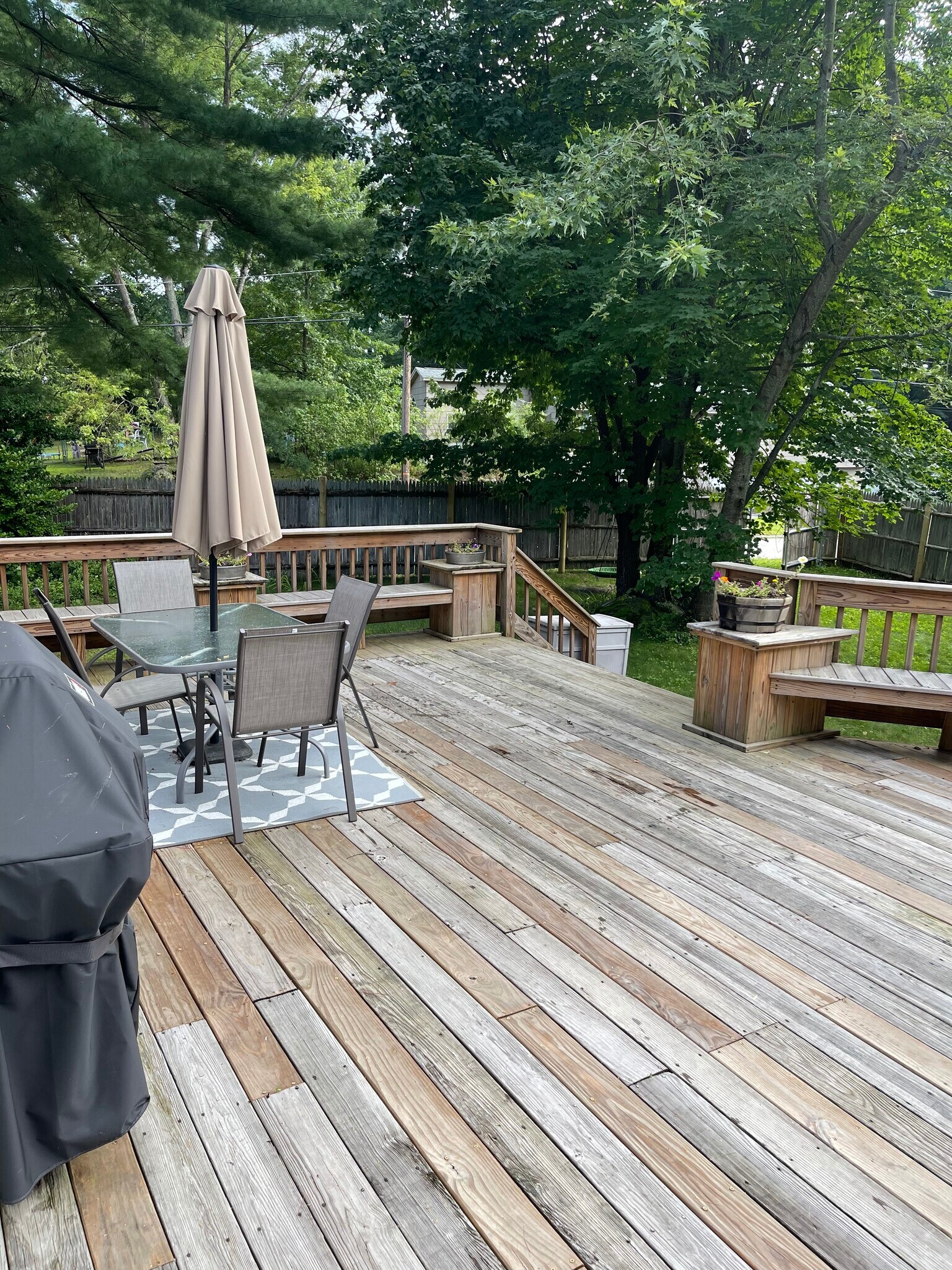 Building Photo - 14 Jo Ellen Dr