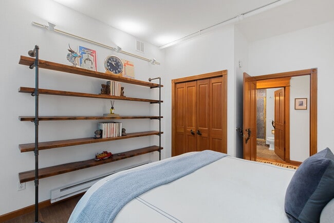 Building Photo - 1406 Harvard Ave