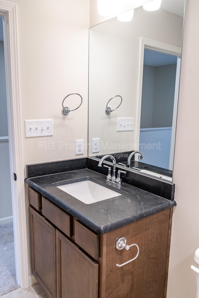 Building Photo - 6612 Johnbo way