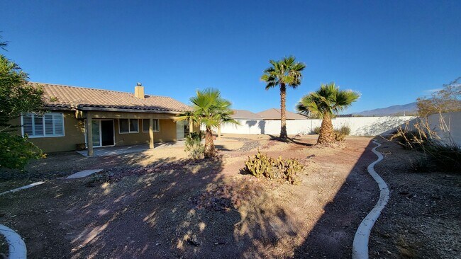 Building Photo - MAYFIELD RANCH ESTATES - N. Mayfield Ranch...