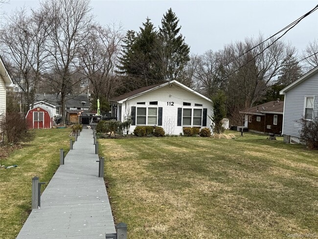 Building Photo - 112 Scott St