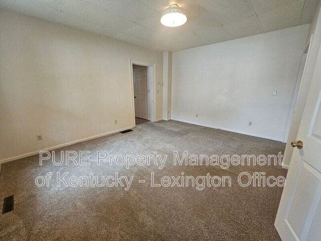 Building Photo - 643 Cane Run St