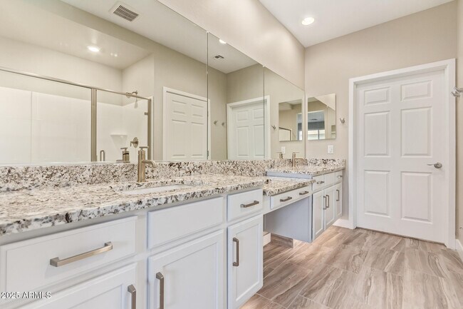 Building Photo - 39801 N Trajen Pl