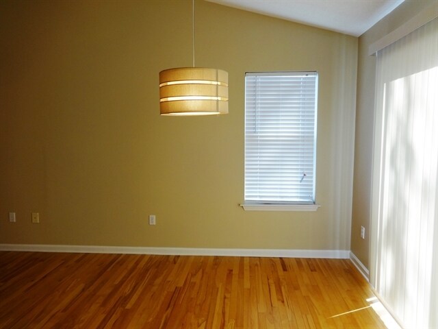 Building Photo - 8609 Coppergrove Dr