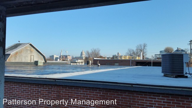Building Photo - 211 E Ashley St