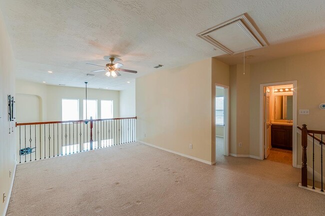 Building Photo - 5007 Jade Cove Ct