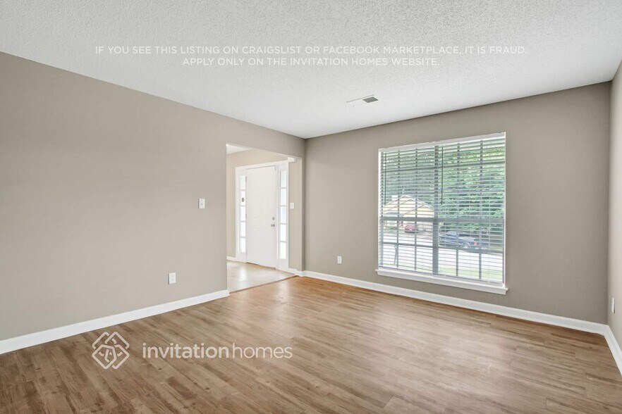 Building Photo - 2948 Woody Ct