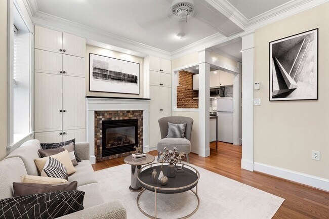 Building Photo - 6 N Hudson St