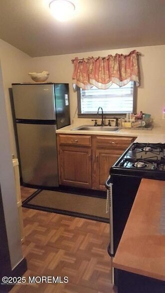 Building Photo - 131 E Washington Ave