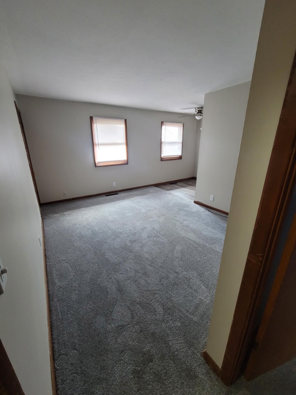 Building Photo - 319 Pershing Ave NE