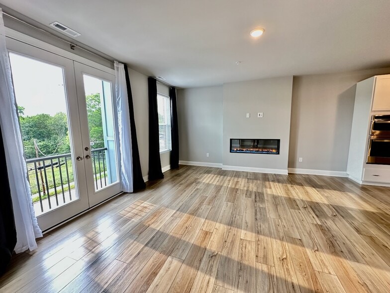 Living Room with Juliette Balcony - 1253 S Blount St