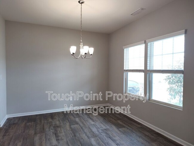 Building Photo - 8931 Rockrose Wy