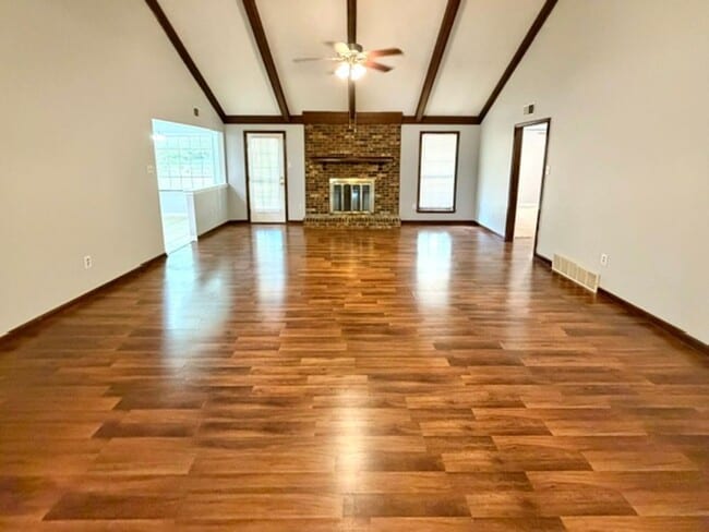 Building Photo - 8660 Edney Ridge Dr
