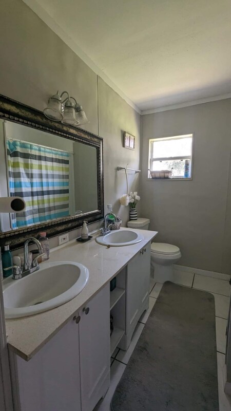 Building Photo - 2117 Ivey Ln