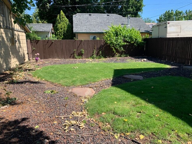 Building Photo - Recently Remodeled home on the Boise Bench!!!
