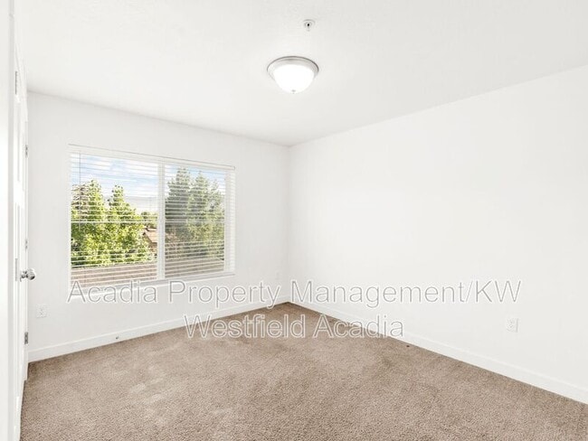 Building Photo - 166 W 1000 S