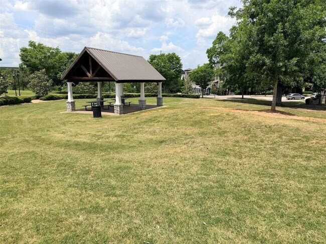 Building Photo - 1769 Sanford Dr