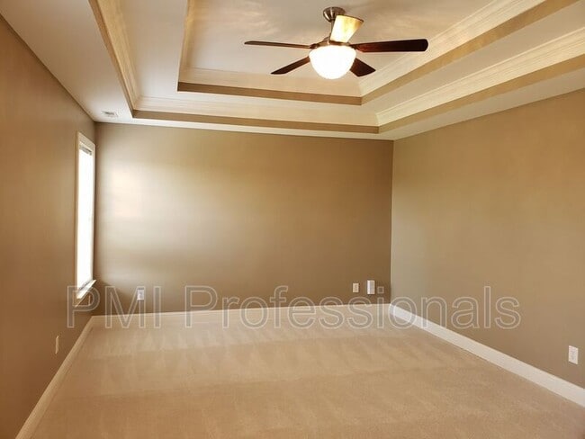 Building Photo - 112 Annadel Ct