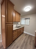 Newly renovated kitchen - 12421 Dorland St