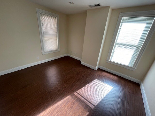 Building Photo - 1532 O St NW