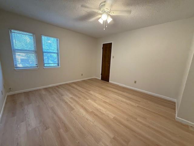 Building Photo - 2525 Edgemont Dr