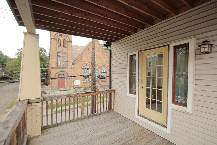 Building Photo - 201 Franklin Ave