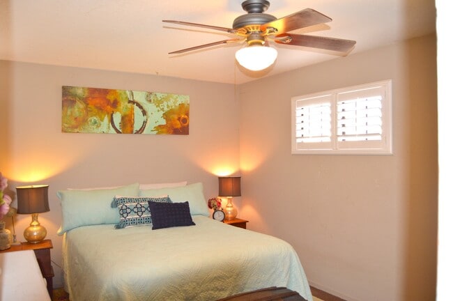 Building Photo - FULLY FURNISHED 1 BEDROOM 1 BATH COUNTRY HOME AVAILABLE ALL UTILITIES INCLUDED