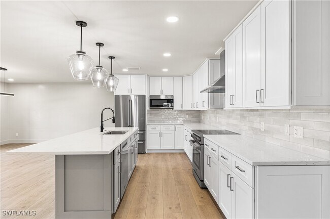 Building Photo - 1911 Princess Ct