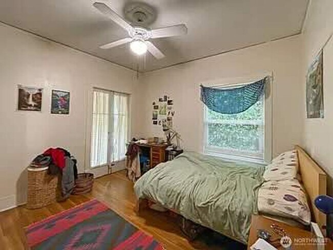 Building Photo - Ravenna House