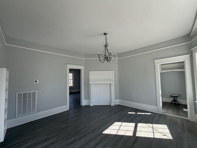 Building Photo - RENTAL HOME 3BD/2BTH