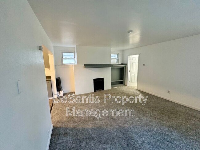 Building Photo - 42 Climax St
