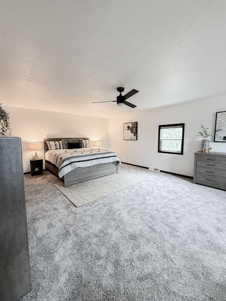 Building Photo - 602 Buick Dr