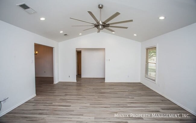 Building Photo - 5504 73rd St