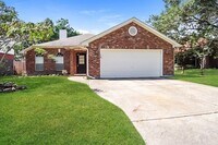 Building Photo - 2622 Eaglenest Ln
