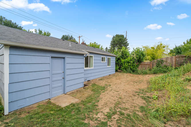 Back yard - 8808 N Peninsular Ave