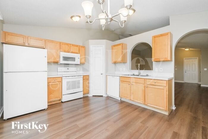 Building Photo - 1054 Brenton Leaf Dr