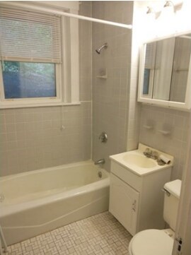 Building Photo - 31 Westbourne Ter