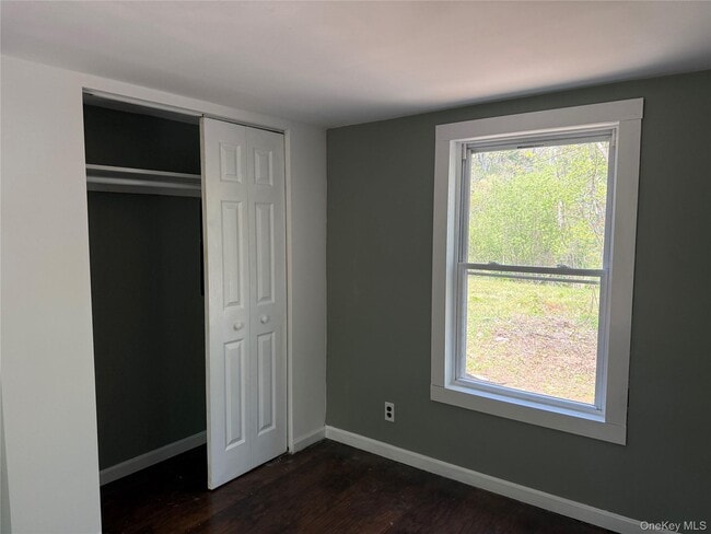 Building Photo - 46 Lime Kiln Rd