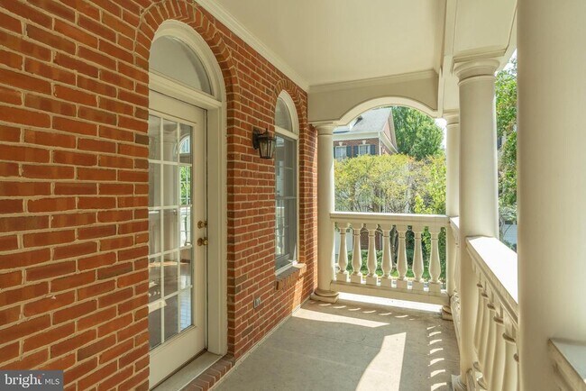 Building Photo - 7748 Legere Ct