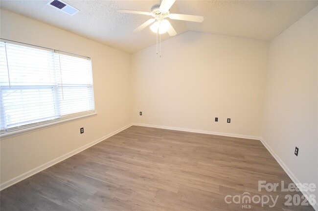 Building Photo - 12563 Bluestem Ln