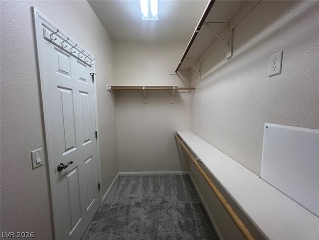 Building Photo - 11027 Village Crest Ln