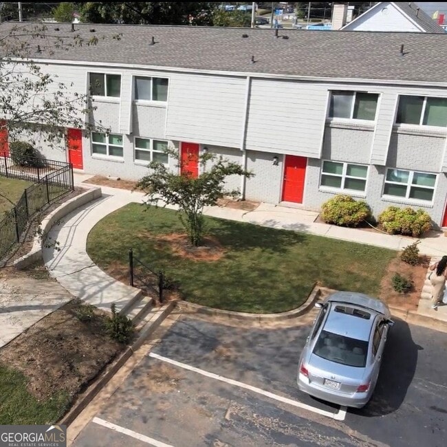 Building Photo - 4550 Washington Rd